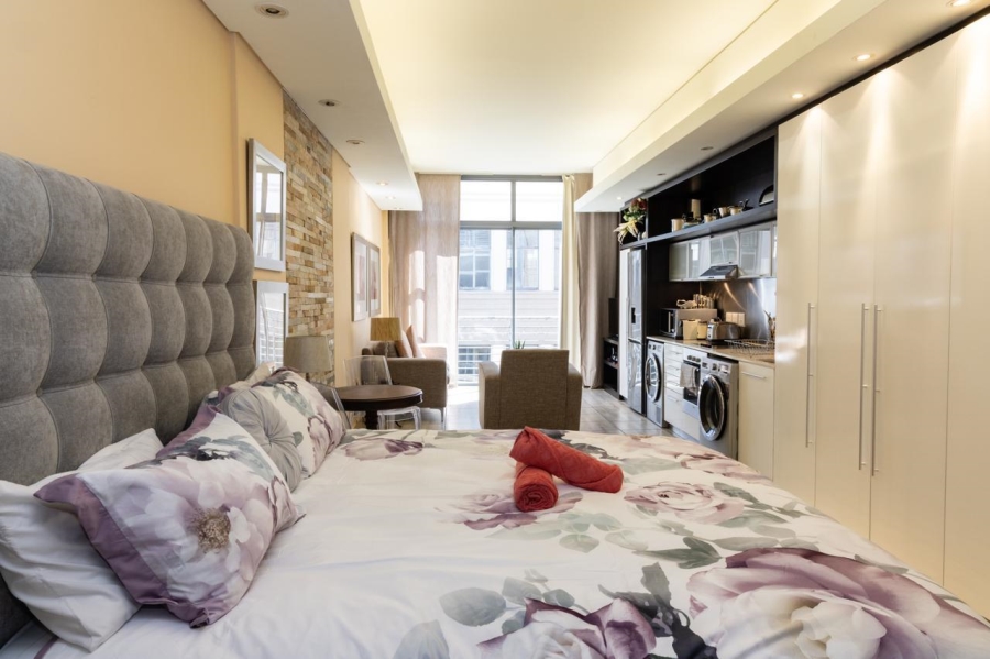 1 Bedroom Property for Sale in Cape Town City Centre Western Cape
